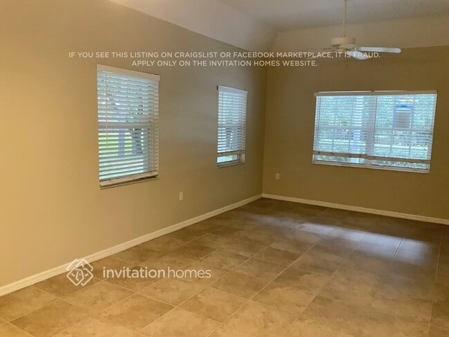 Foto del edificio - 4113 Rayburn Rd