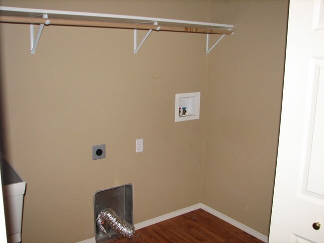 Washer Dryer Hookups. W/D available for rent as well - 318 Rosehaven Street