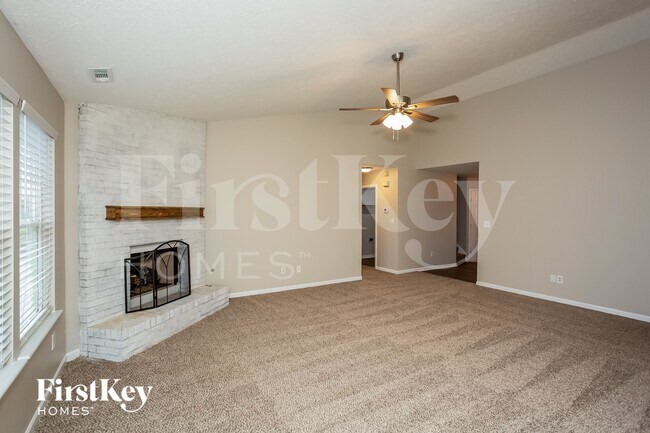 Building Photo - 501 Thomas Point Dr