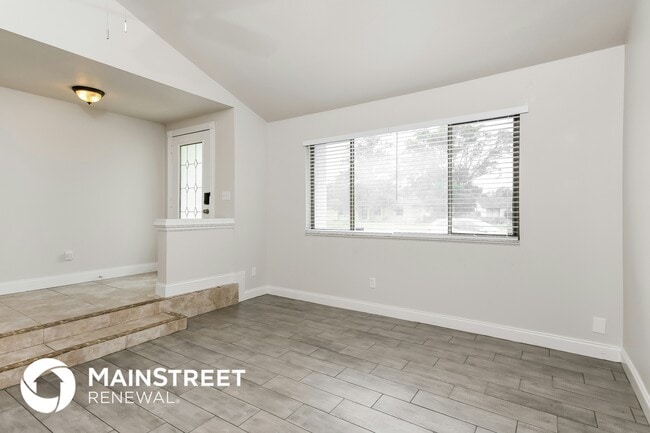 Foto del edificio - 931 Alameda Dr