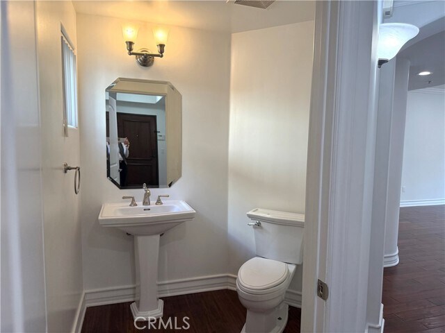 Foto del edificio - 12045 Hoffman St