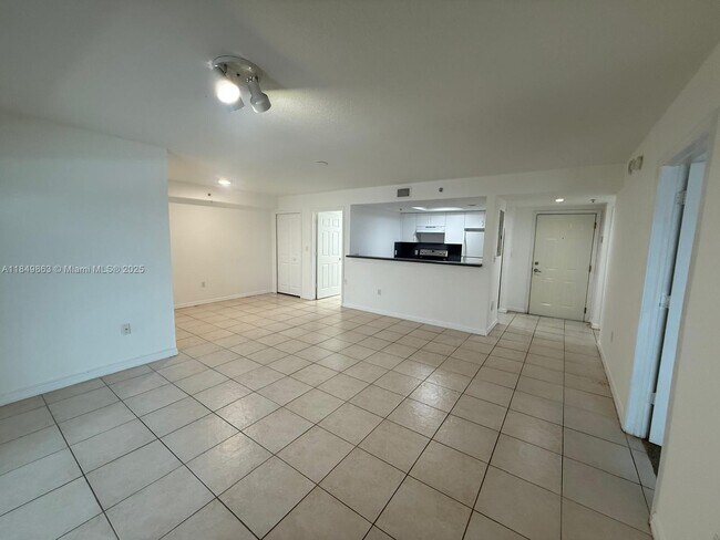 Foto del edificio - 2415 NW 16th St Rd