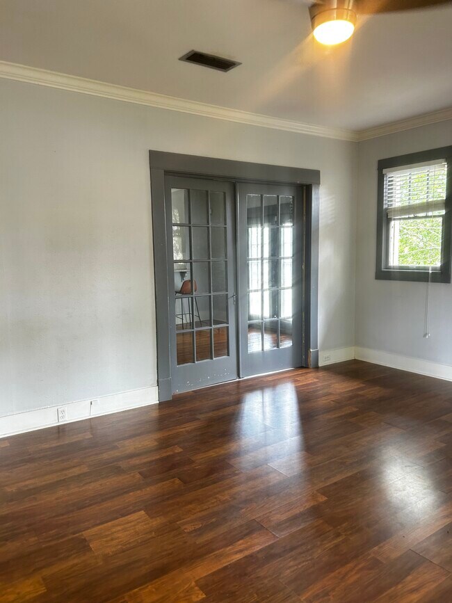 Foto del edificio - 2504 Kavanaugh Rd