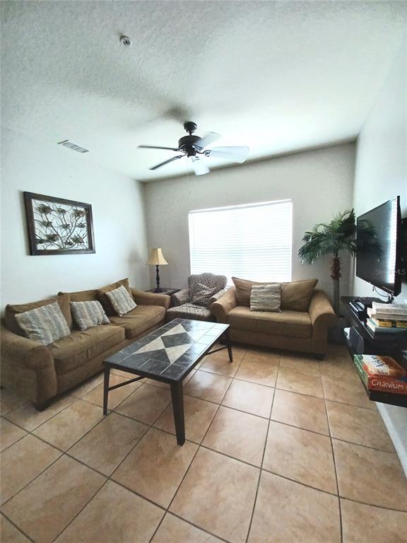 Building Photo - 2787 Oakwater Dr