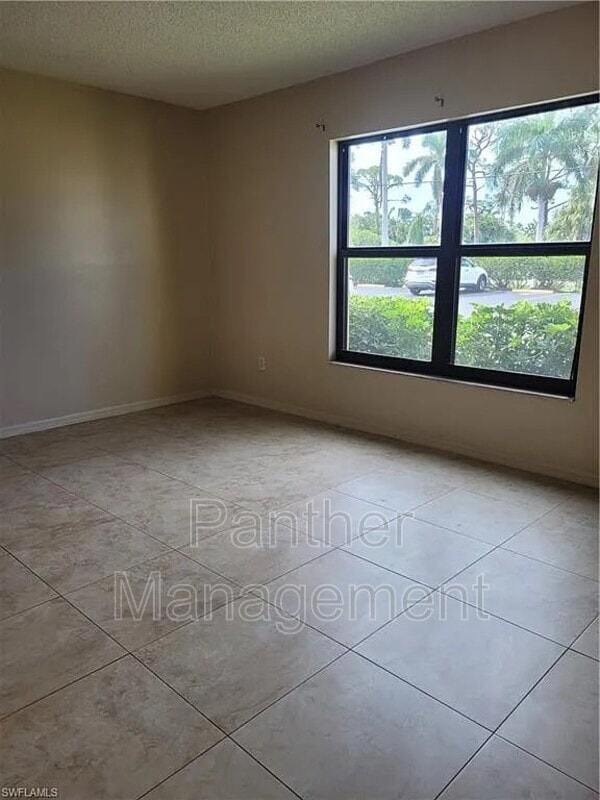 Building Photo - 12471 McGregor Blvd