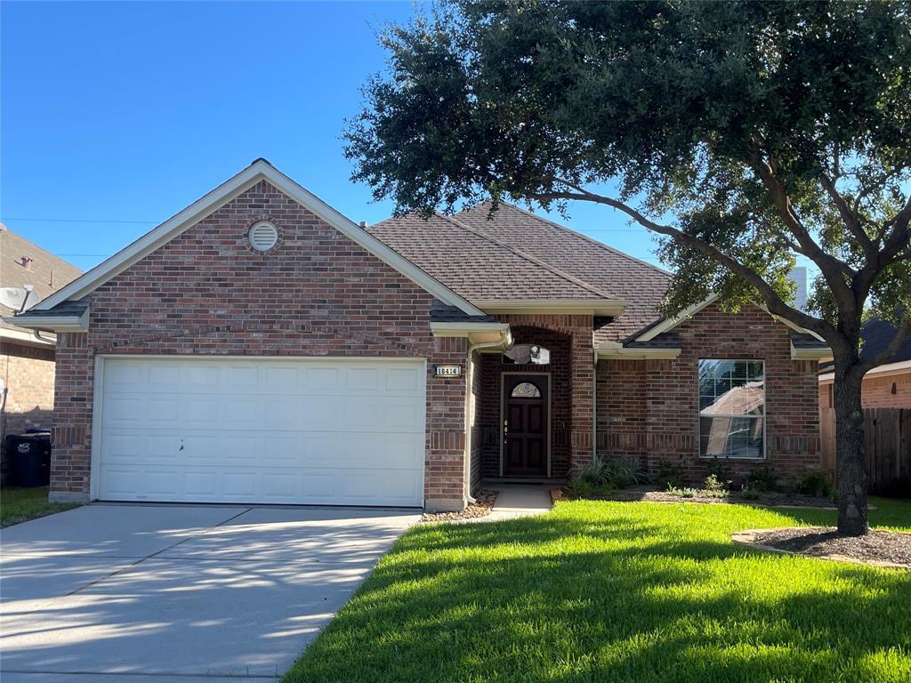 Foto principal - 18414 Vanhorn Ct