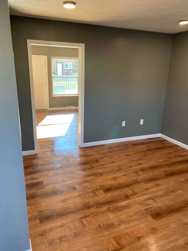 Building Photo - 302 Northwinds Dr