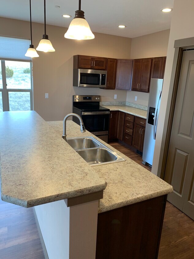 2910 Overlook Blvd Unit 201, Helena, MT 59601 Condo for Rent in