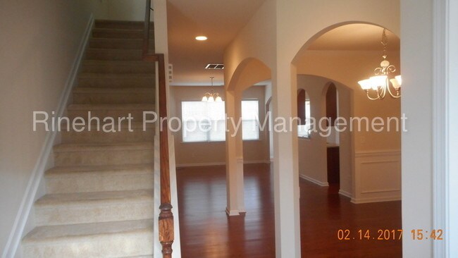 Foto del edificio - 10209 Elizabeth Crest Ln