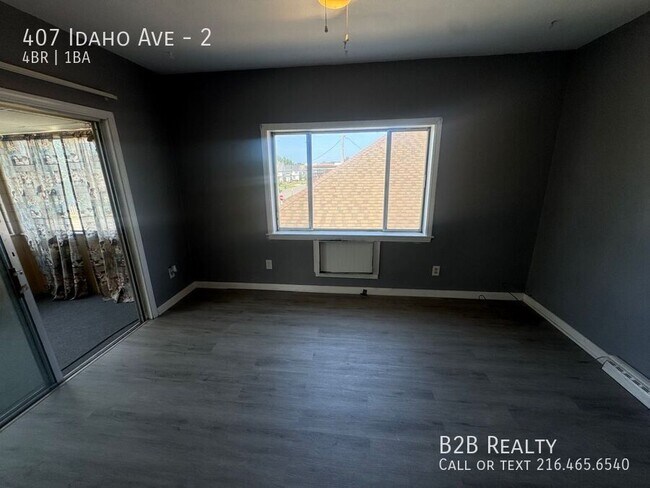 Building Photo - 407 Idaho Ave