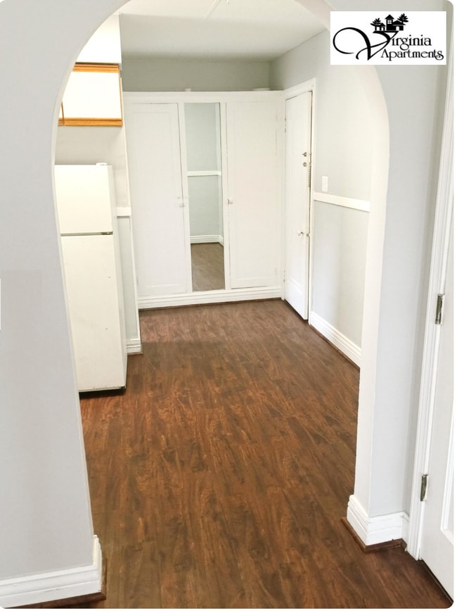 Building Photo - 404 Virginia Ave