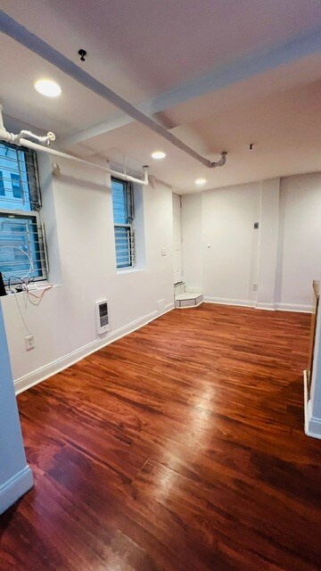 Building Photo - 38 Hemenway St