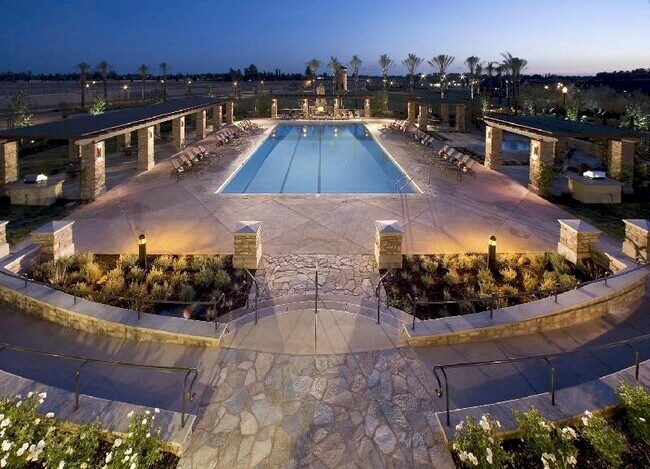 Foto del edificio - 1503 N Reunion Way