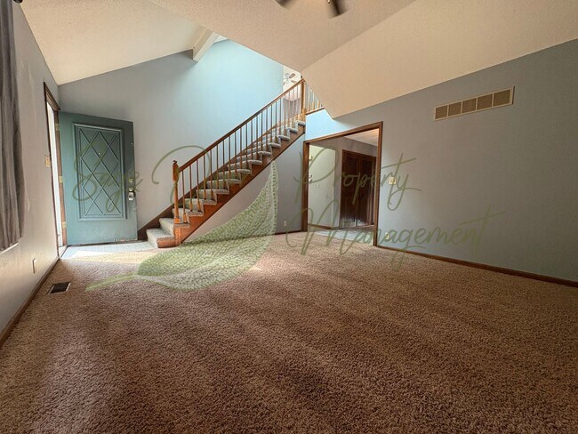 Foto del edificio - READY TO CALL HOME!!!