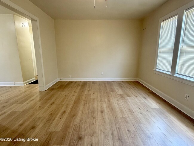 Foto del edificio - 4309 Elliott Ave