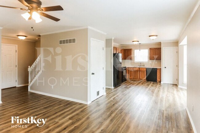 Foto del edificio - 546 White Fence Dr