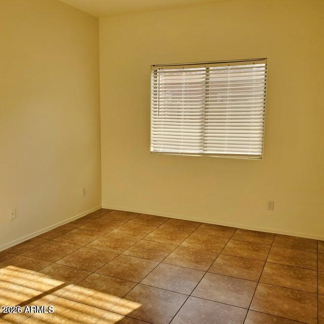 Building Photo - 8458 E Edgewood Ave