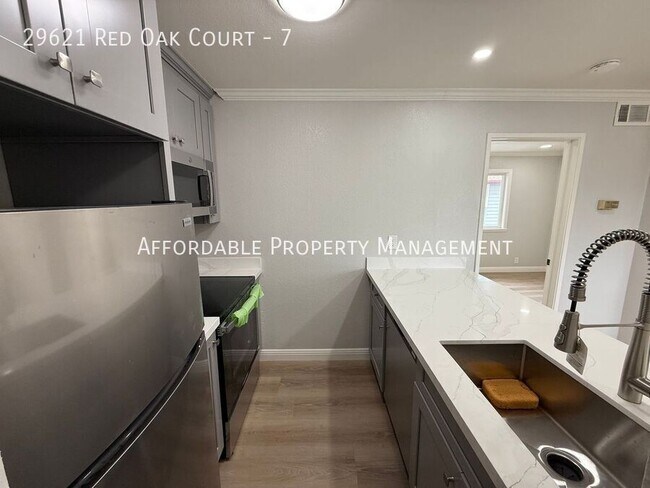 Foto del edificio - 29621 Red Oak Ct