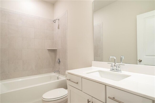 Foto del edificio - 1062 Knoxboro Ln