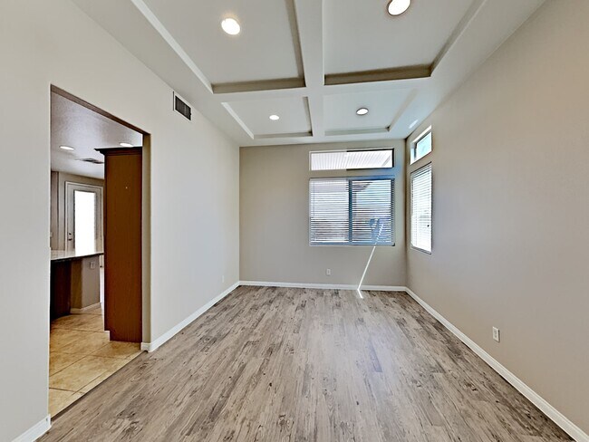 Building Photo - 8162 Hawk Clan Ct