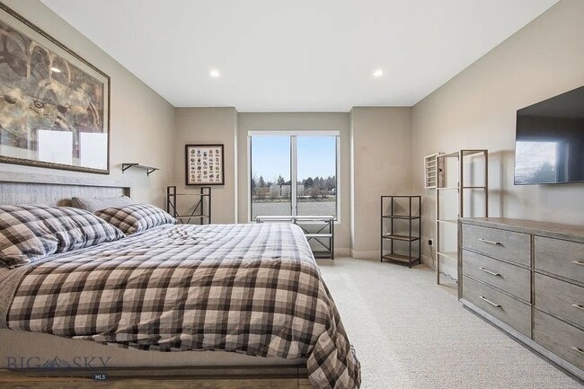 Building Photo - 7511 Highnoon Way