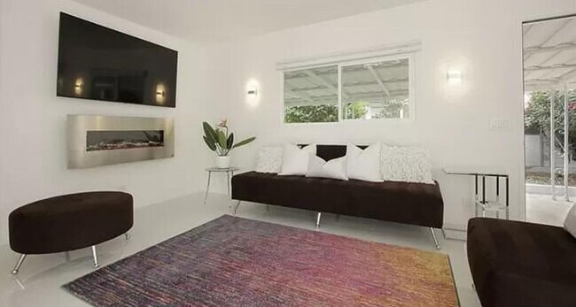 Foto del edificio - 190 Malibu Dr