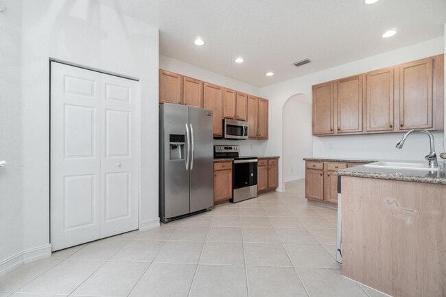 Foto del edificio - 10324 Willow Oaks Trail
