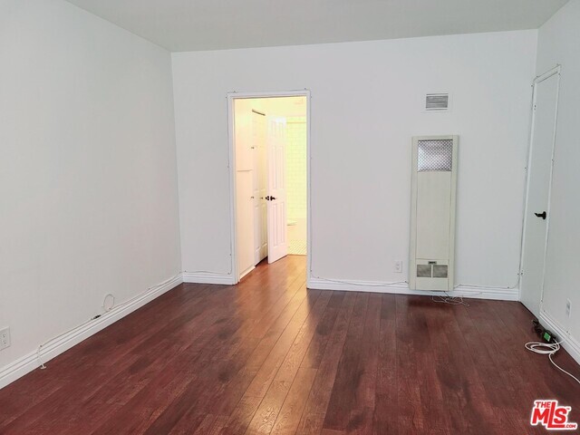 Building Photo - 4019 W Magnolia Blvd