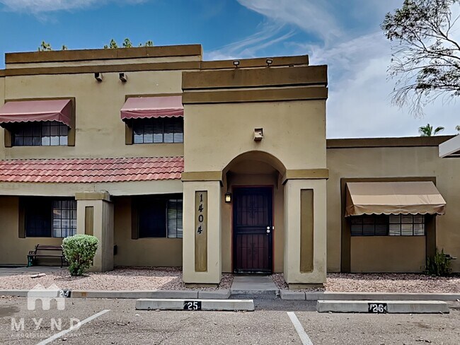 Building Photo - 1404 La Jolla Dr