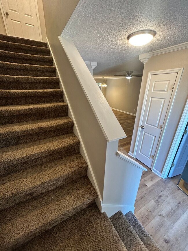 Foto del edificio - East Brainerd Townhome! 2 beds, 2 baths, g...