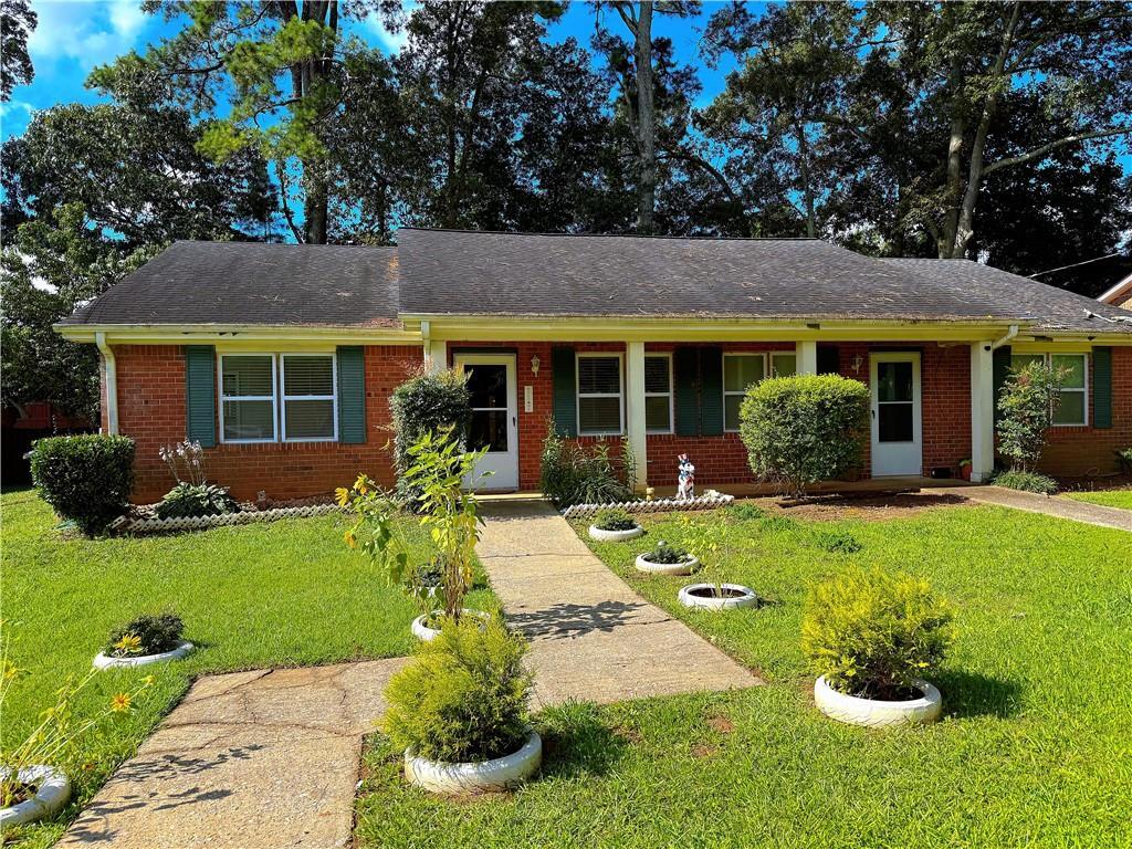 Primary Photo - 137 Kimberly Way SW