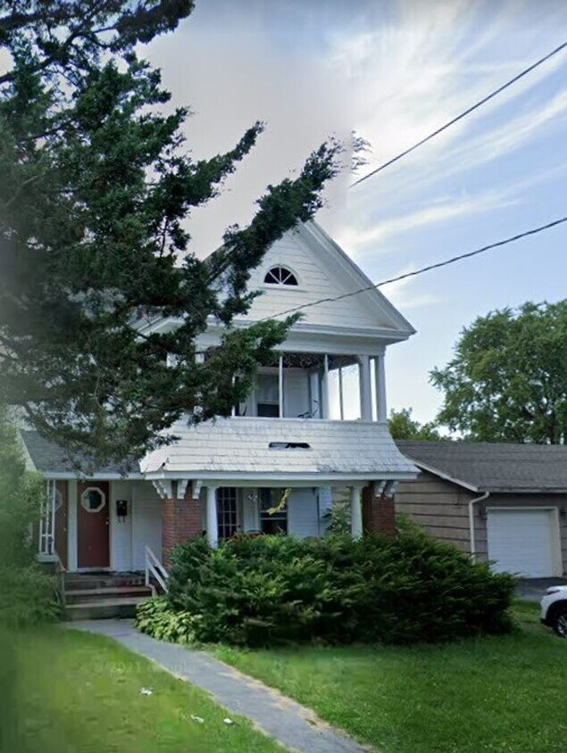 220-222 W Genesse Park Dr - 220-222 W Genesse Park Dr