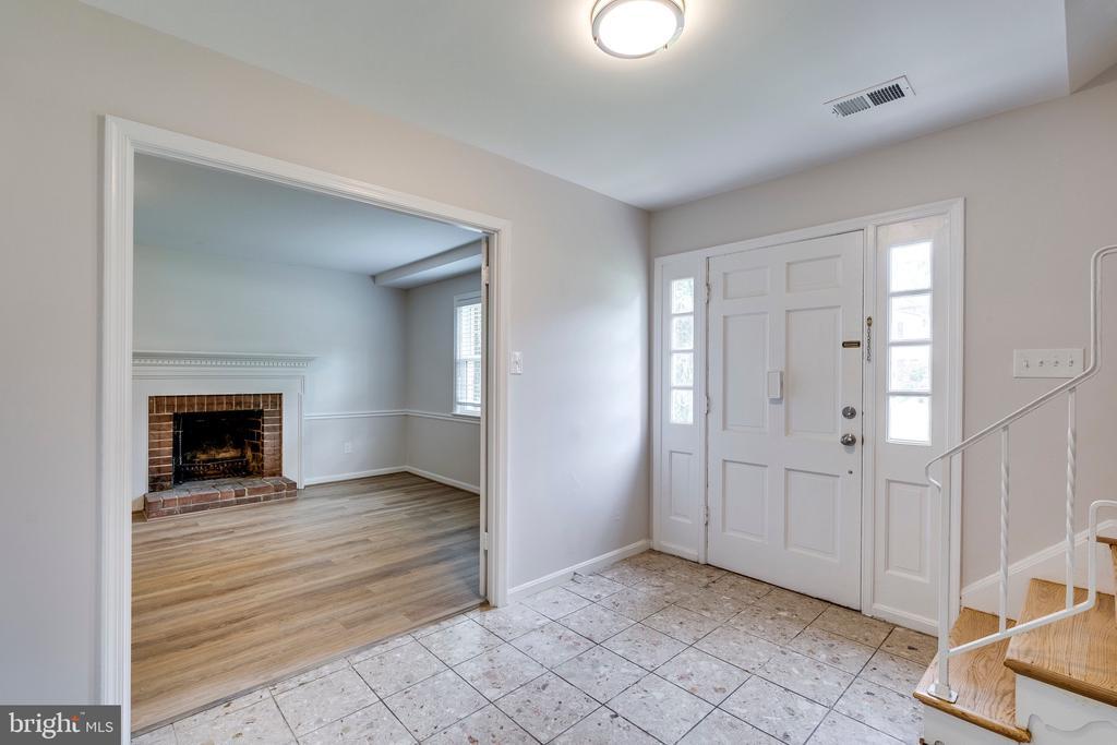 Primary Photo - 9808 Brixton Ln