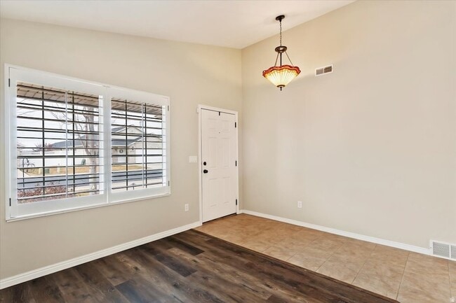 Building Photo - 232 Bryce Dr