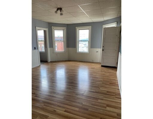 Foto del edificio - 423 Division St