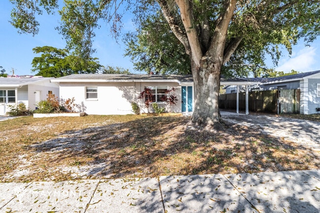 Building Photo - 5391 86th Ave