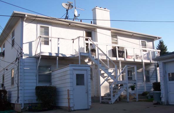 Building Photo - Loosbrock Five-Plex