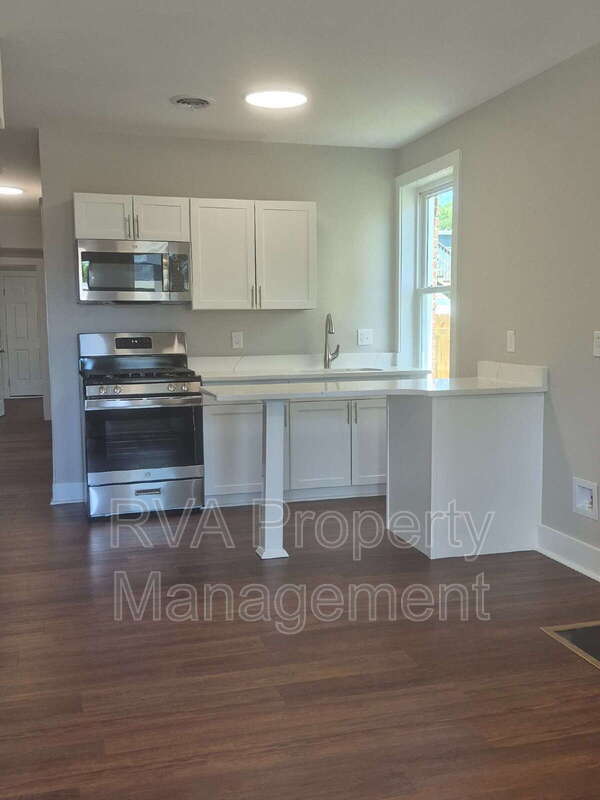 Foto del edificio - 600 N 32nd St