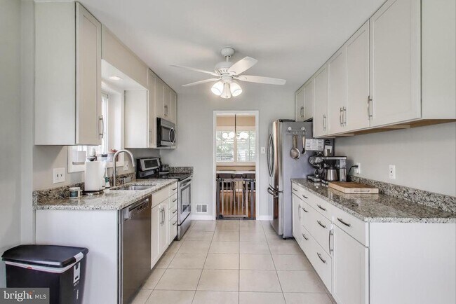 Foto del edificio - 11601 Georgetowne Ct