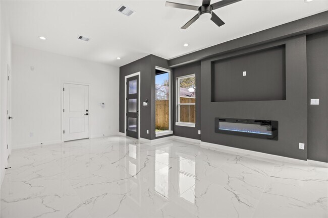 Foto del edificio - 5110 Westover St