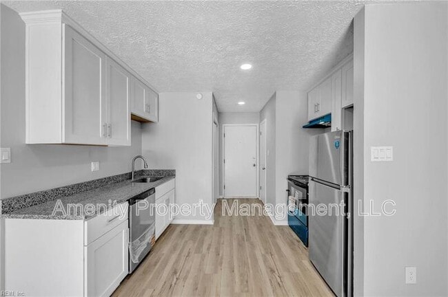 Building Photo - 620 Celey St