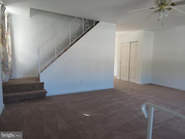 Foto del edificio - 12839 Elnora Rd