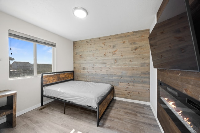 Foto del edificio - 15335 Stovall Ave