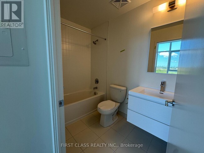 Building Photo - 56-356 Andre de Grasse St