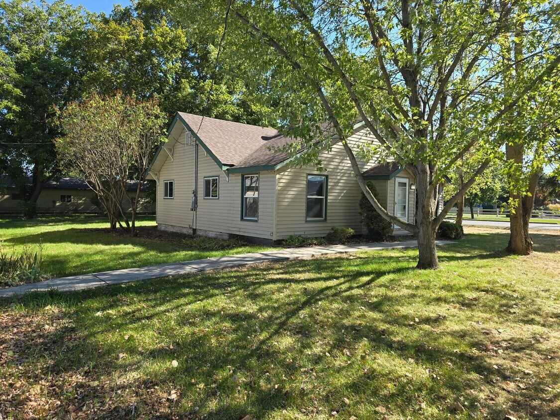 Primary Photo - Charming 3 bedroom Hayden Home for Rent!