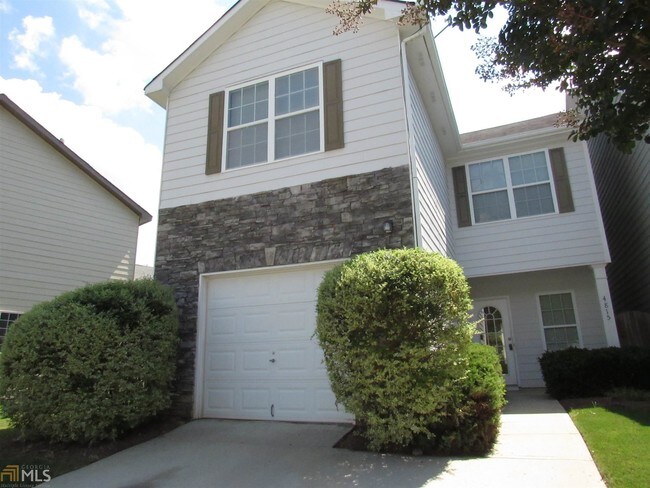 Building Photo - 4815 Tangerine Cir