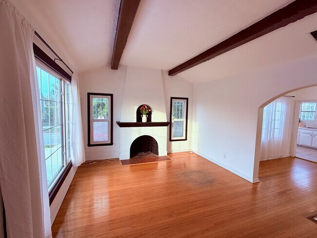 Foto del edificio - 6000 4th Ave