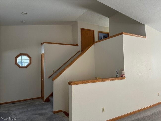 Building Photo - 1651 Discovery Rd