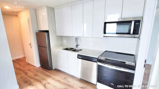 Building Photo - 60 Frederick St