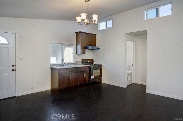 Building Photo - 1516 W Hellman Ave
